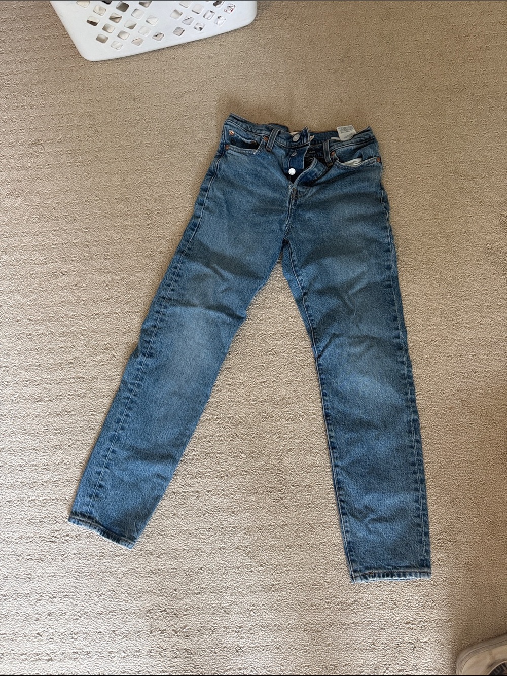 Levi's Women's Straight Leg Jeans - Medium Blue Wash